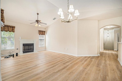 10409 Villa View Cir, Tampa, FL 33647 - photo 4