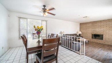 3433 W Mescal St-7