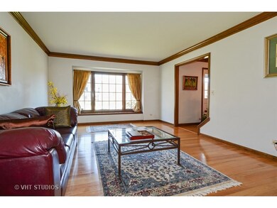 508 Peacock Ct, Naperville, IL 60565 - photo 2