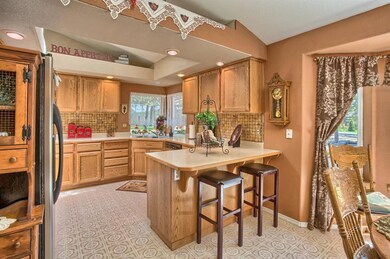 190 N Adeline Way, Merlin, OR 97532 - photo 7