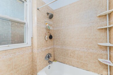 159 Bidwell Ave, Jersey City, NJ 07305 - photo 5