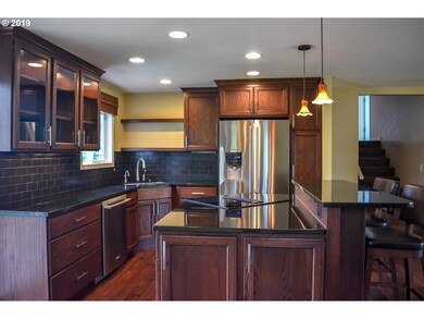 601 Rowan Ave, Springfield, OR 97477 - photo 6