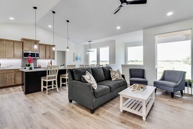 5739 N Edwards St, Wichita, KS 67204 - photo 4