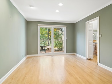 205 Bradford Ct, Lake Bluff, IL 60044 - photo 4