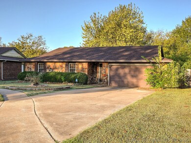 2608 S Sycamore Ave, Broken Arrow, OK 74012 - photo 4