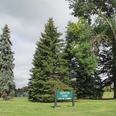 1617 W Barnes Ave, Lansing, MI 48910 - photo 4