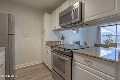 110 W Bayou Pkwy unit 804, Lafayette, LA 70503 - photo 5