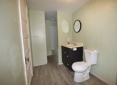 125 Vernon St unit C, Worcester, MA 01610 - photo 7