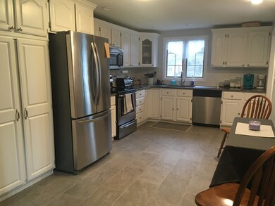 18 Saunders Dr, Shrewsbury, MA 01545 - photo 5