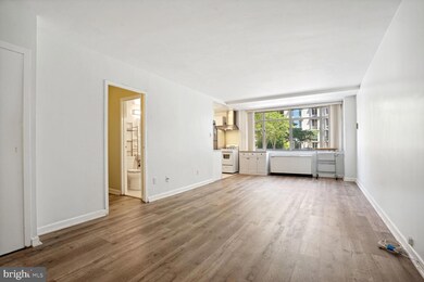 Claridge House unit 107-S, Washington, DC 20037 - photo 3