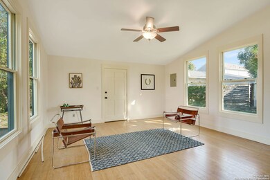 418 Clay St unit 401, San Antonio, TX 78204 - photo 7