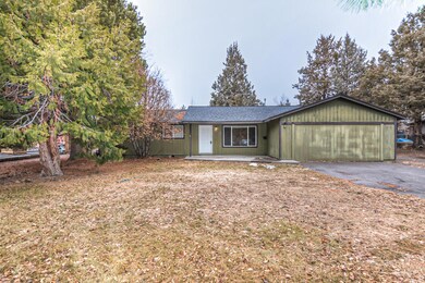 21062 Thomas Dr, Bend, OR 97702 - photo 2