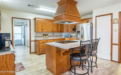 Kitchen 2