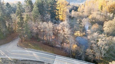 95 Barton Rd, Glendale, OR 97442 - photo 6