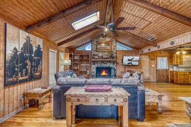 186 Cat Claw Mountain Rd, Concan, TX 78838 - photo 4