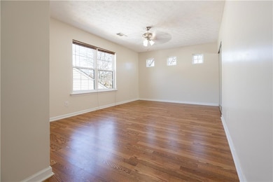 317 W Oaks Trail, Woodstock, GA 30188 - photo 4