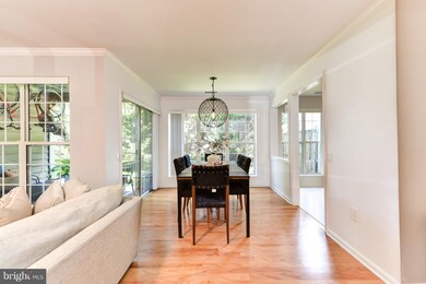 9251 Cardinal Forest Ln unit 101, Lorton, VA 22079 - photo 7