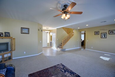 05 Formal Living & Dining Room