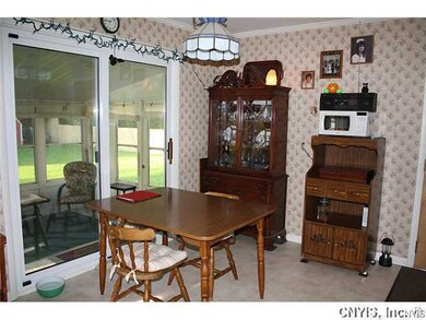 307 Edwin St, Chittenango, NY 13037 - photo 6