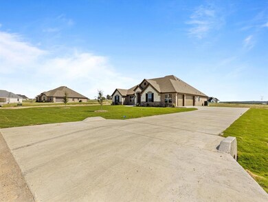 1067 Elevation Trail, Weatherford, TX 76087 - photo 3