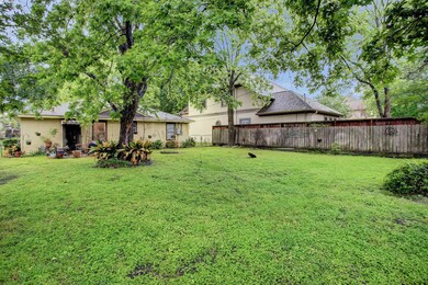 1723 Lamonte Ln, Houston, TX 77018 - photo 2
