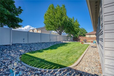 1493 Copper Loop, East Wenatchee, WA 98802 - photo 3