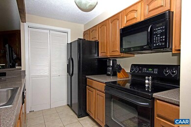 2102 Fairway Woods, Roseland, VA 22967 - photo 7