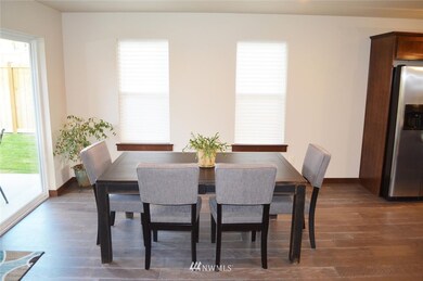 1749 5th St SE, East Wenatchee, WA 98802 - photo 5