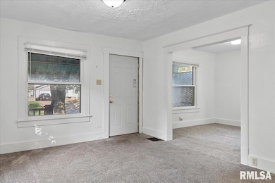 2516 S 10th St, Springfield, IL 62703 - photo 5