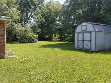 241 S Sycamore St, Hanover, IN 47243 - photo 5