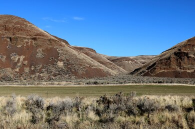 62092 Upper Rock Creek Rd, Lonerock, OR 97823 - photo 4
