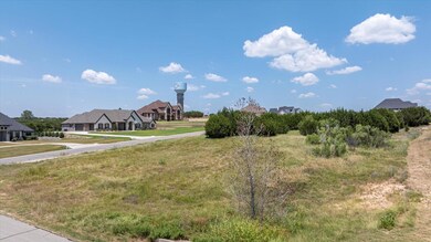 200 Martin Dr, Granbury, TX 76049 - photo 2