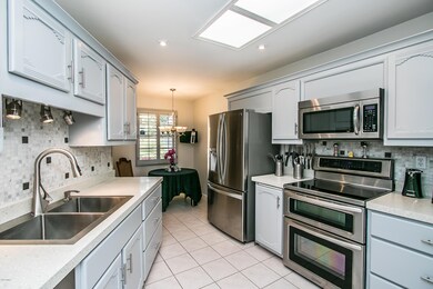 17275 N 105th Ave, Sun City, AZ 85373 - photo 5