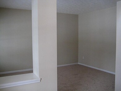 11857 Weathered Edge Dr, Fishers, IN 46037 - photo 5