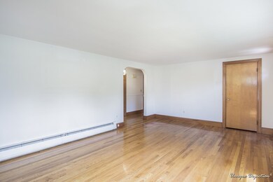 277 Colonial Rd, Lawrence, MA 01843 - photo 6