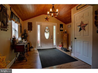 6 Frys Rd, Bechtelsville, PA 19505 - photo 4