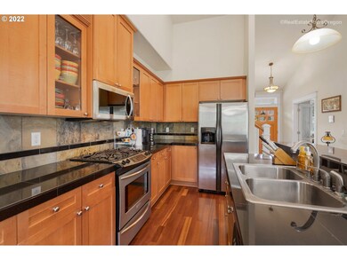 1238 SE 13th Place, Canby, OR 97013 - photo 5