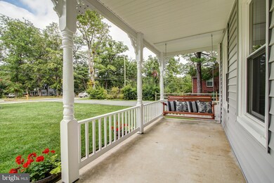 8630 Oakmont St, Gaithersburg, MD 20877 - photo 7