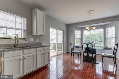 45432 Clarkes Crossing Square, Sterling, VA 20164 - photo 6