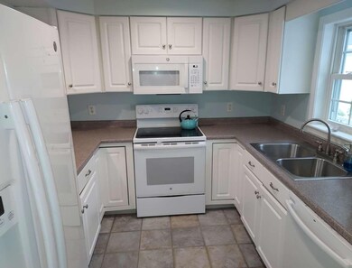 43 Hampton Glen Dr, Kennebunk, ME 04043 - photo 5