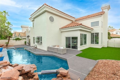 8132 Bay Harbor Dr, Las Vegas, NV 89128 - photo 3