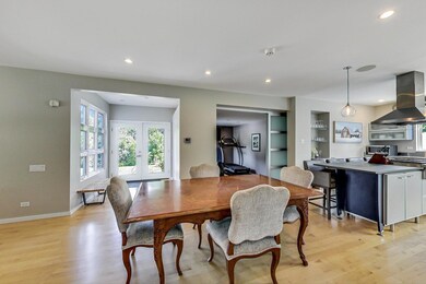 393 N Emroy Ave, Elmhurst, IL 60126 - photo 6