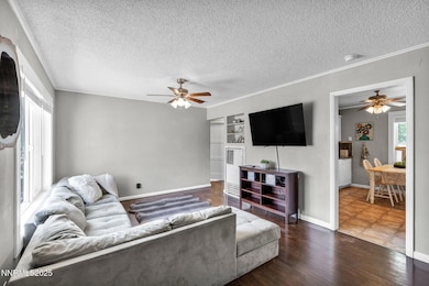 42-web-or-mls-750-n-maddux-dr