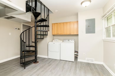 2310 Pinecrest Ave, Ann Arbor, MI 48104 - photo 6