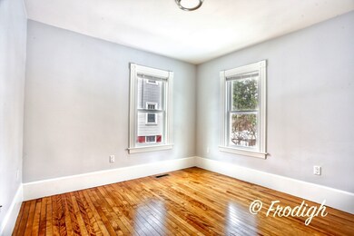 118 Plymouth St unit 1, Bridgewater, MA 02324 - photo 5