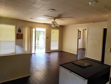 25940 Lakeview Dr, Hockley, TX 77447 - photo 2