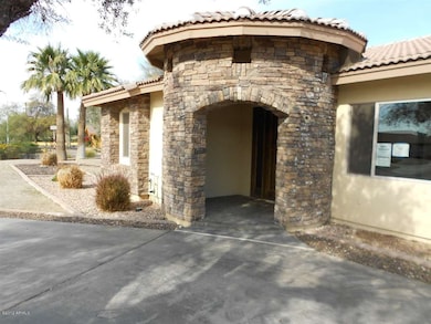 Entry to front door