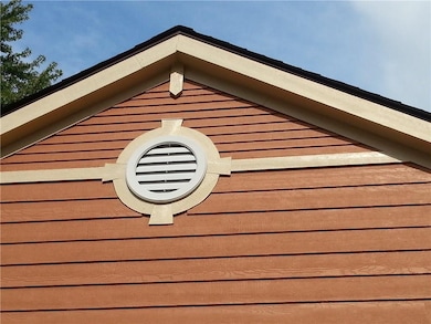 3116 15th St, Columbus, IN 47201 - photo 5