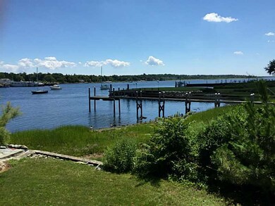 12 Blount Cir, Barrington, RI 02806 - photo 2