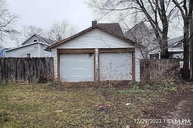 913 W Marion St, Elkhart, IN 46516 - photo 4